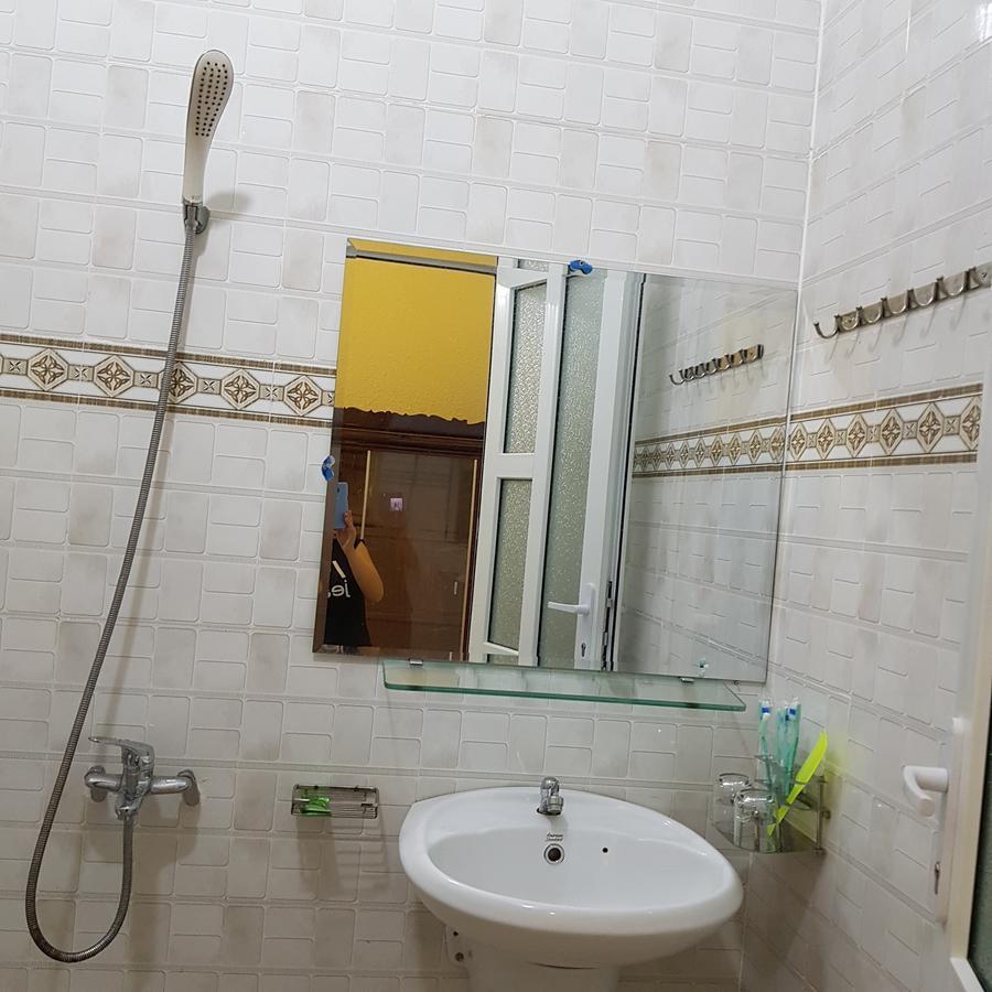 Bac Huong Hotel Kon Tum ภายนอก รูปภาพ